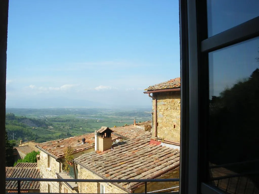Palazzo Del Borgo Guest House Chianni 0*,